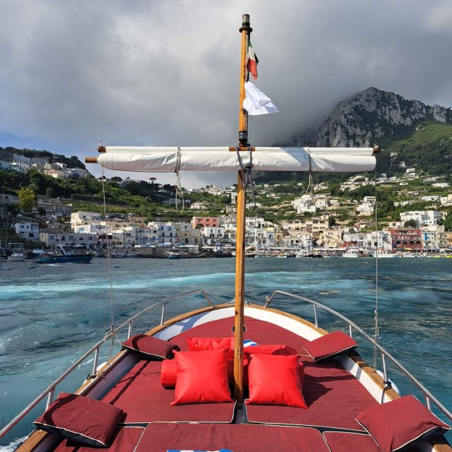 Full Day Around Island of Capri 6h Tours - Just The Basics