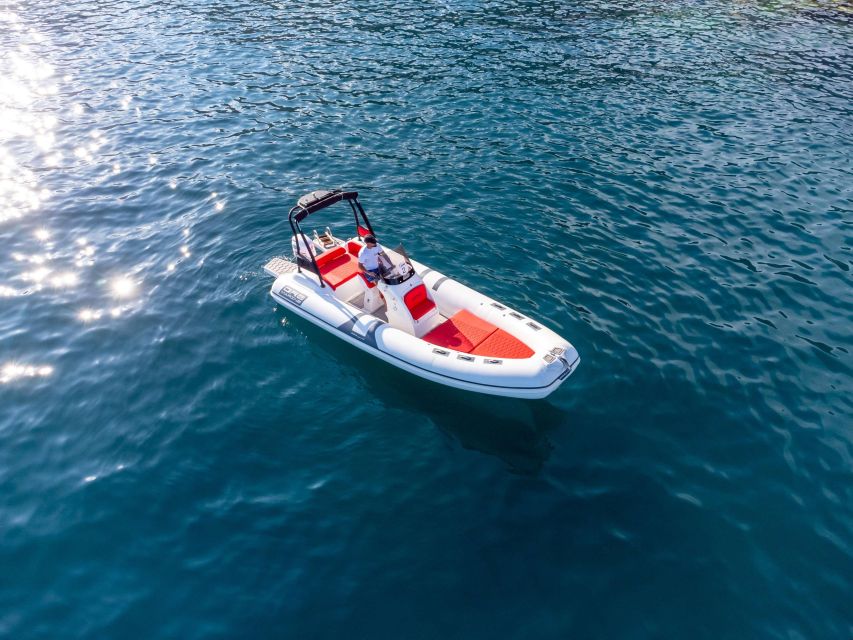 Pascià Oromarine S65 Self Drive Boat Rental Amalfi Coast - Just The Basics