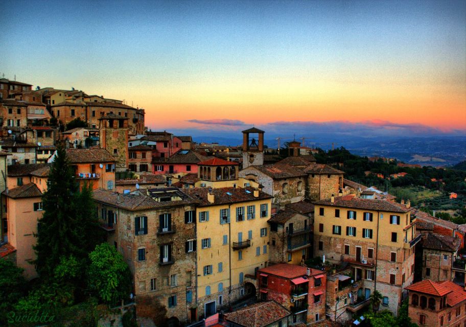 Perugia Guided Tour + Lunch + Perugina Chocolate House Tour - Just The Basics