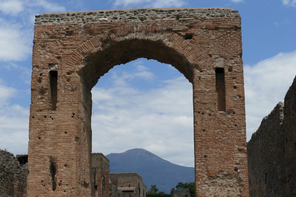 Pompeii Private 5 Hours Tour From Sorrento - Tour Details