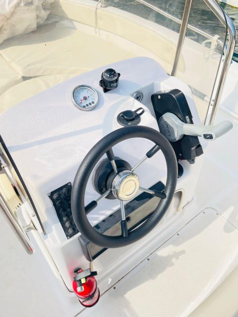 Ranieri Rent Boat 5h - Without a Captain - Just The Basics