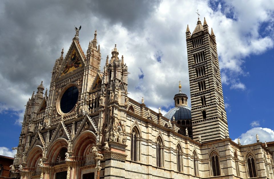 Siena Walking Tour With Cathedral and Crypt & Museum Option - Just The Basics