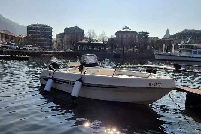 4 Hours Boat Rental Without License 40hp Engine on Lake Como