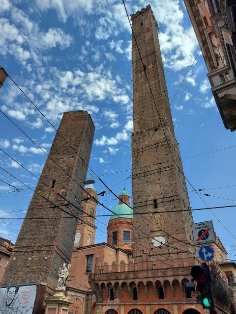 Bologna – Old Town Private Historic Walking Tour