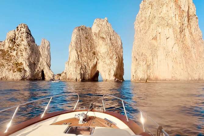 Capri by Boat Private Comfortable Tour