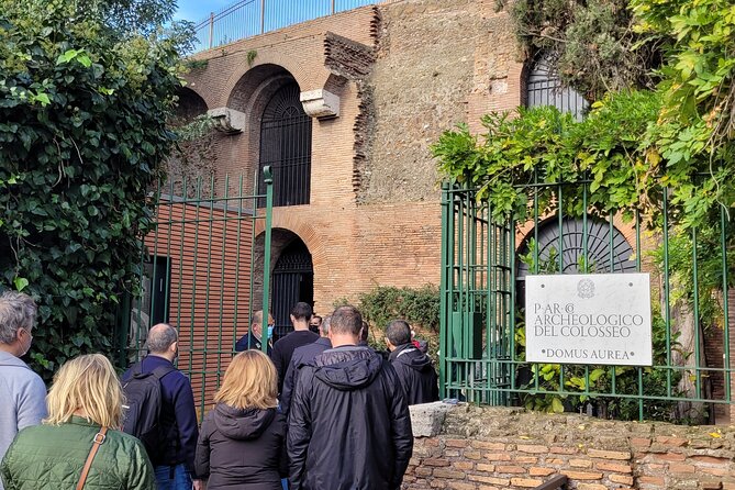 Domus Aurea Tour-Golden House of an Emperor With VR Experience