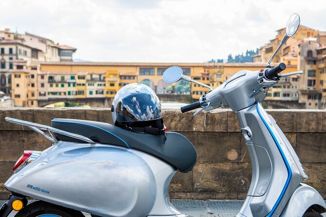 Electric Vespa Self-Drive Tour of Florence Hills With Local Products Tasting