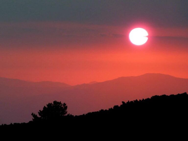 From Catania: Mount Etna Sunset Tour