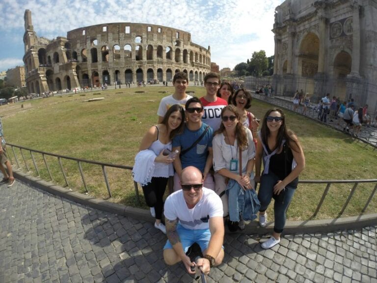 Rome: Colosseum and Roman Forum Private Guided Tour