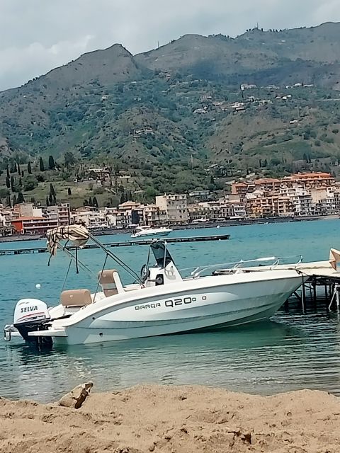 Taormina: Private Tour by Speedboat