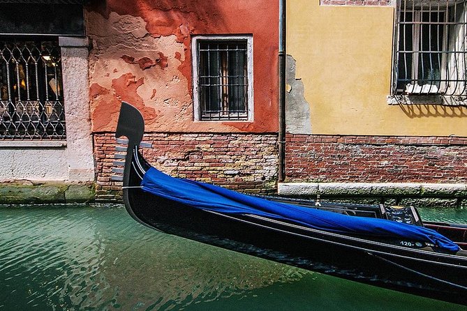 Venice Gondola Experience