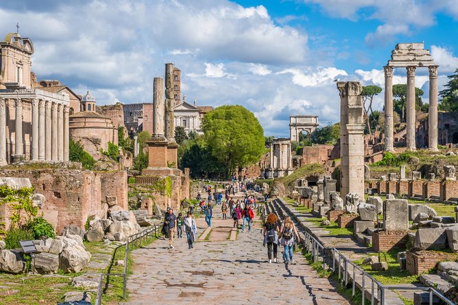 Colosseum and Roman Forum - Skip the Line Guided Tour - What To Expect