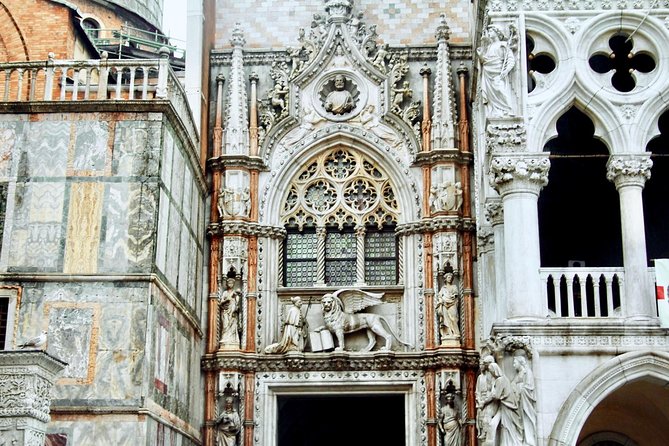 Ducal Venice, Historical Walking Tour & Skip the Line Doges Palace - What To Expect