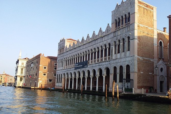 Grand Canal Boat Tour and Murano Glass Experience With Hotel Pick up - Ideal Group Size