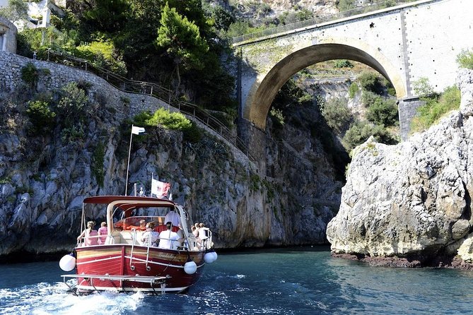 Positano and Amalfi Small Group Boat Tour From Rome With High Speed Train - Inclusions and Exclusions