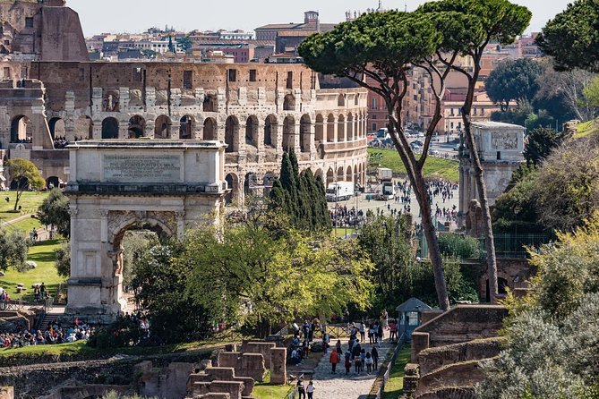 Private Tour of the Colosseum With Roman Forum & Palatine Hill - Meeting Point Details