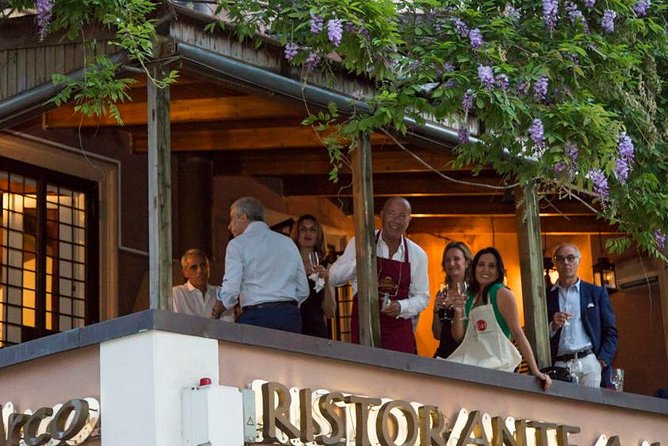 Roman Home-Cooked Dinner With a Panoramic View on Gianicolo Hill - What To Expect