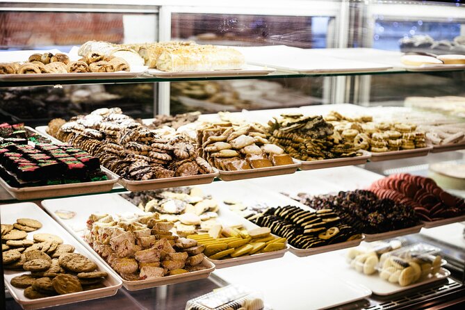 Sweet Venice: Traditional Cafes and Pastry Shops Walk - Group Size