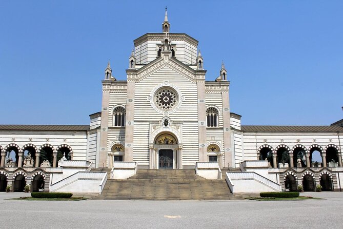 The Monumental Cemetery of Milan Guided Experience - Meeting Point Details