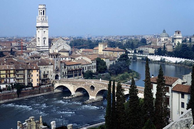 Verona and Lake Garda Day Trip From Bergamo - Meeting and Pickup Information