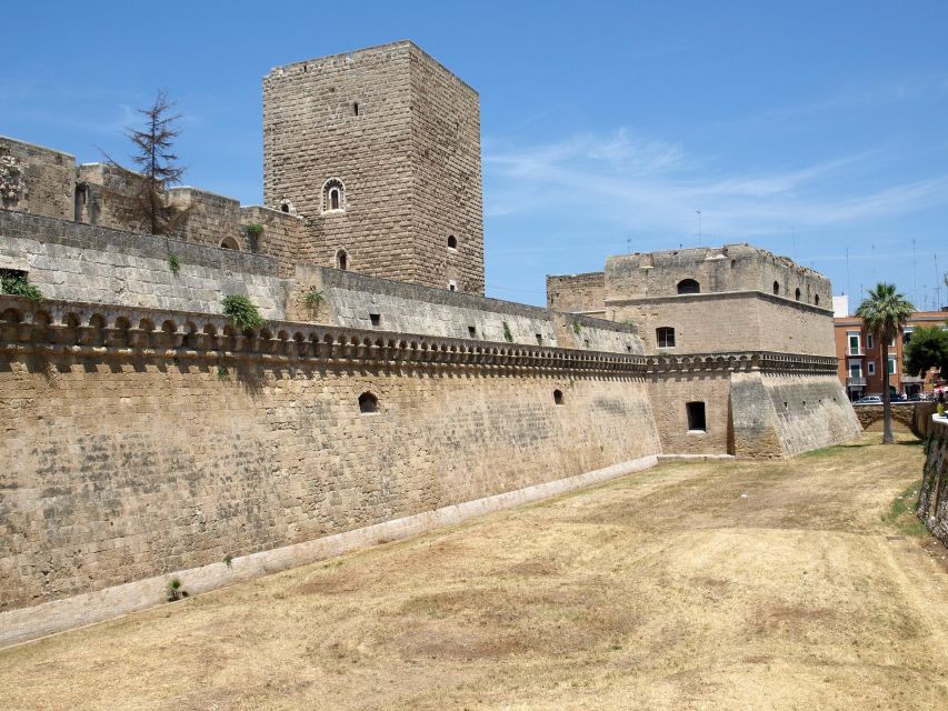 Bari - Private Historic Walking Tour - Group Type and Highlights