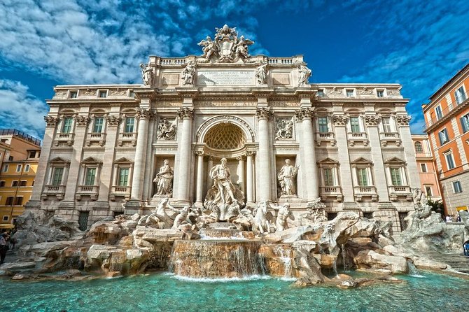 Best Things to See in Rome in a Group Walking Tour - Piazza Venezia