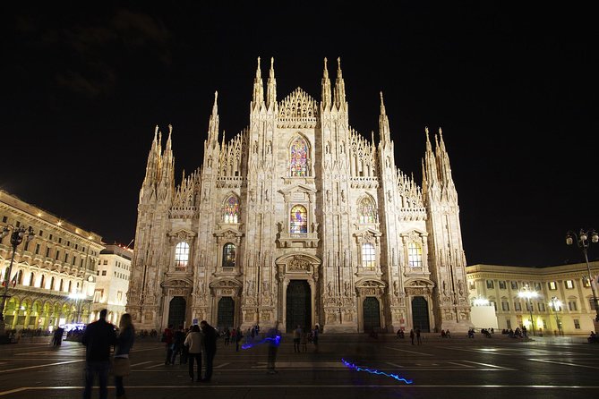 Milan by Night Walking Experience - Reviews and Ratings