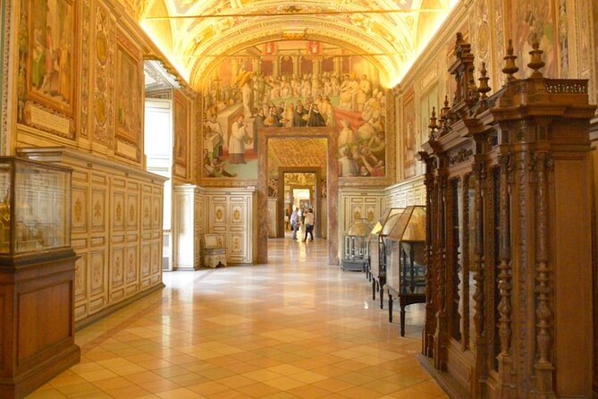 Vatican Vip:Exclusive Private Tour With Sistine Chapel & Basilica - Ticket Redemption