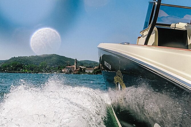 1H Private Cruise Lake Como Tender Yacht Invictus 5 Pax - Tour Exclusivity and Group Size