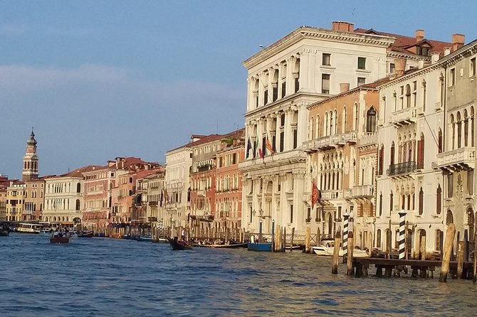 Grand Canal Boat Tour and Murano Glass Experience With Hotel Pick up - Inclusive Package Details