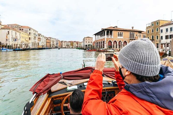 Magical Gondola Journey: Explore Venices Grand Canal in Style! - Special Offer Details