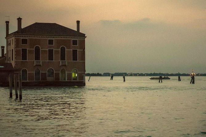 Mystery in Venice: Legends and Ghosts of the Cannaregio District - Booking and Pricing