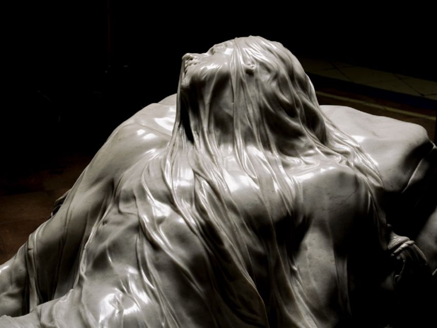 Naples: Veiled Christ and Historical Center Guided Tour - Tour Description