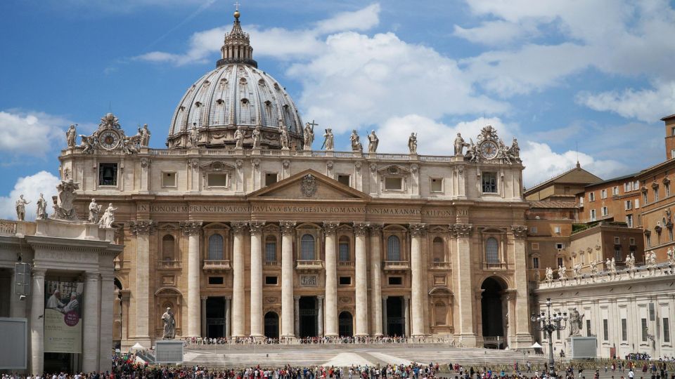 Three Hours Rome Private Panoramic Tour With Chauffeur - Itinerary and Highlights