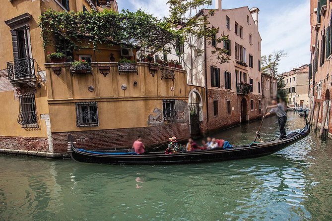 Venice Gondola Experience - Cancellation Policy Details