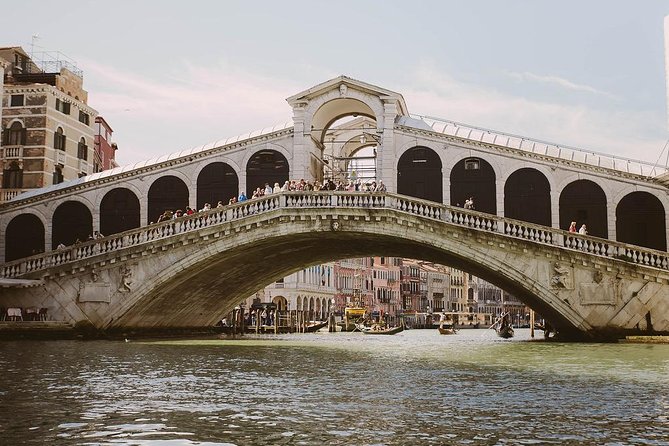 Grand Canal Boat Private Tour: Murano and Burano 4 Hrs - Visit St. Marks Square