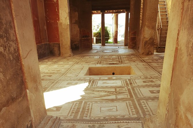 Late Afternoon Best Time to Visit Pompei on a Private Tour - Accessibility and Group Information