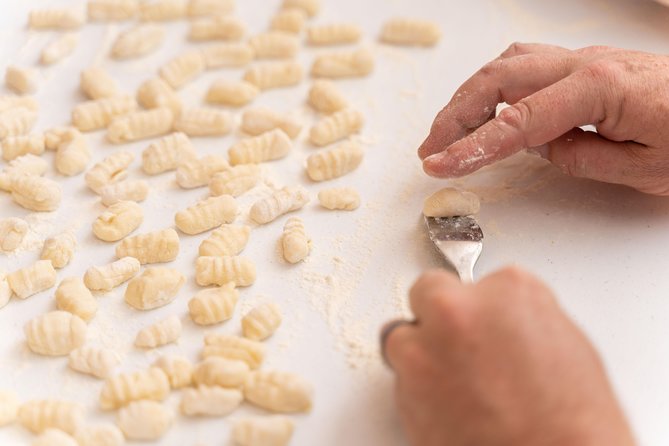 Cesarine: Pasta & Tiramisu Class at a Locals Home in Bologna - Cancellation Policy