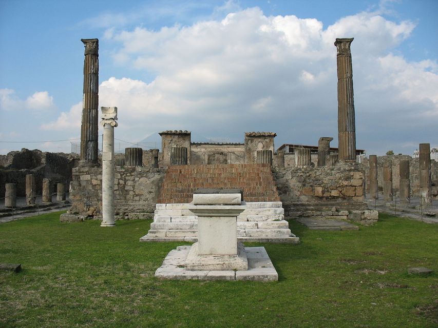 Naples: Pompeii & Herculaneum Tour With Lunch & Wine Tasting - Customer Review