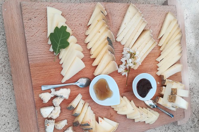 Private Tour: Pienza and Montalcino Organic Cheese and Wine Tour - Organic Dairy Farm Experience