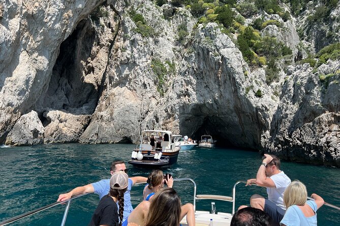 Capri All Inclusive Private Boat Tour - Meeting Instructions