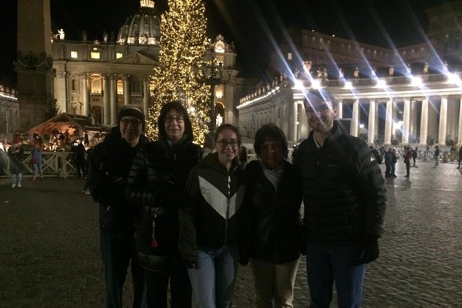 Celebrate Christmas in Rome - Small Group Walking Tour - Tour Experience Overview