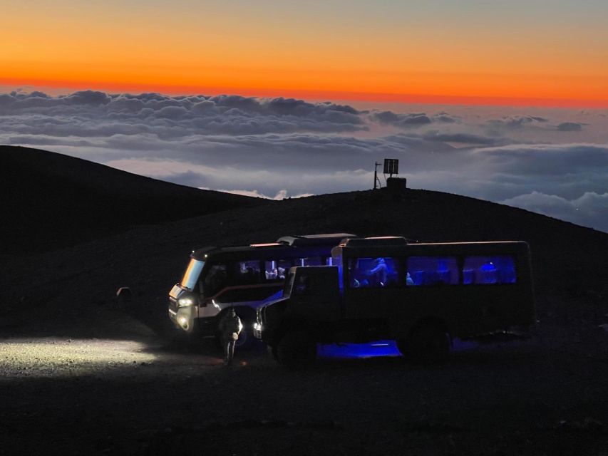 Etna North Sunset: Summit Area & Craters of 2002 - Directions