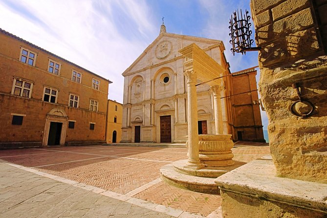 Private Tour: Pienza and Montalcino Organic Cheese and Wine Tour - Brunello Winery Tour