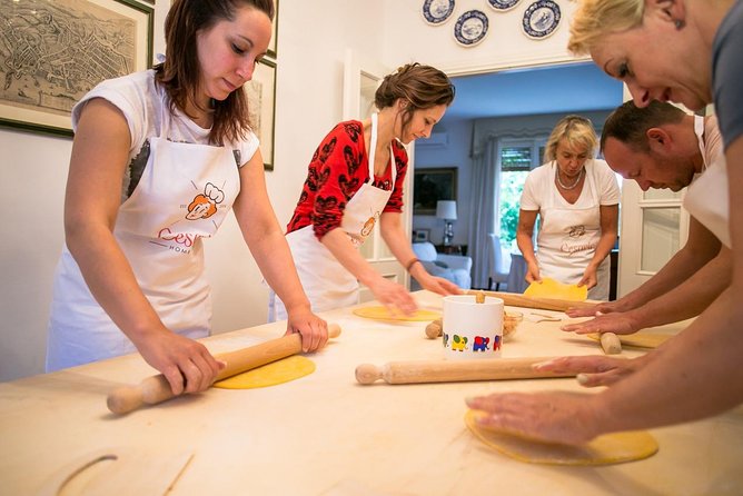 Cesarine: Small Group Pasta and Tiramisu Class in Treviso - Just The Basics