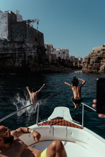 Polignano: PRIVATE Boat Cruise to the Caves With Aperitif - Just The Basics